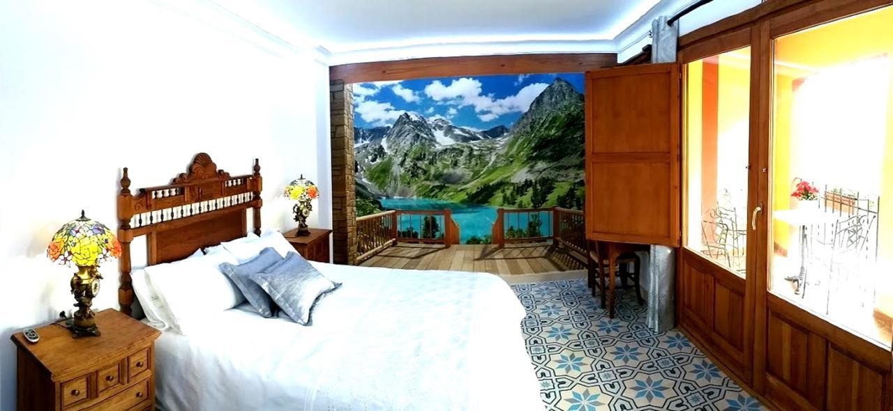 Podiumberg Hotel Quatretondeta ภายนอก รูปภาพ
