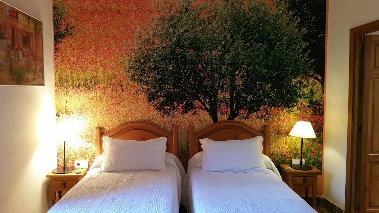 Podiumberg Hotel Quatretondeta ภายนอก รูปภาพ